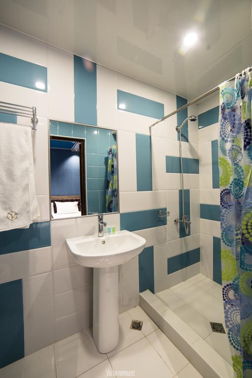 Voyage Hotel Jerevan Pokoj fotografie